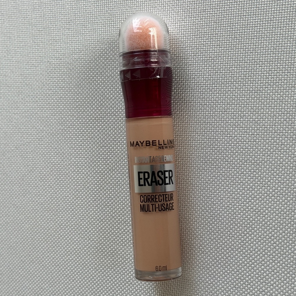 NWT Maybelline Instant Age Rewind Eraser Dark Circle Treatment Concealer - Picture 3 of 3